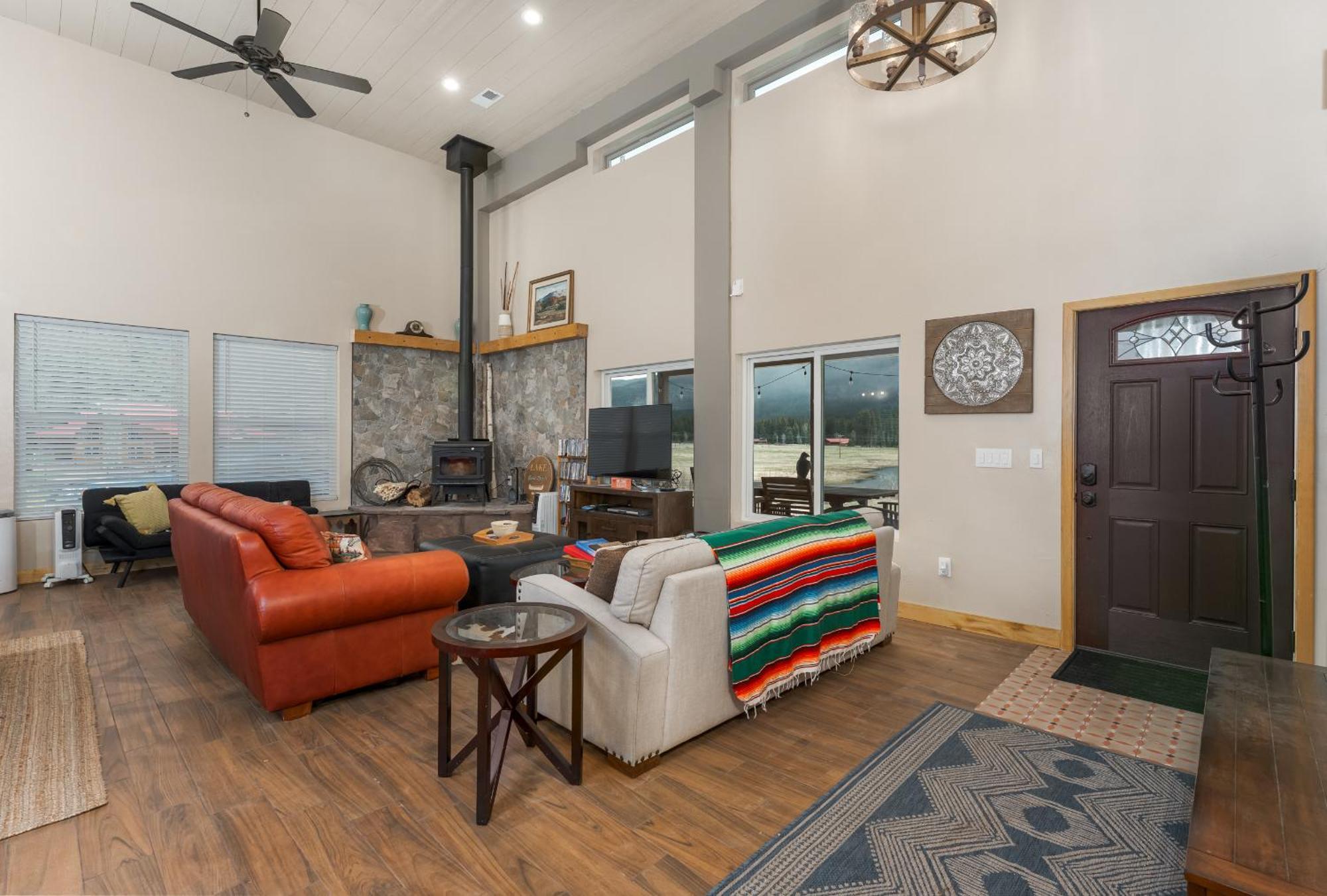 Bear Paw Lodge & Vacation Homes Vallecito Екстериор снимка