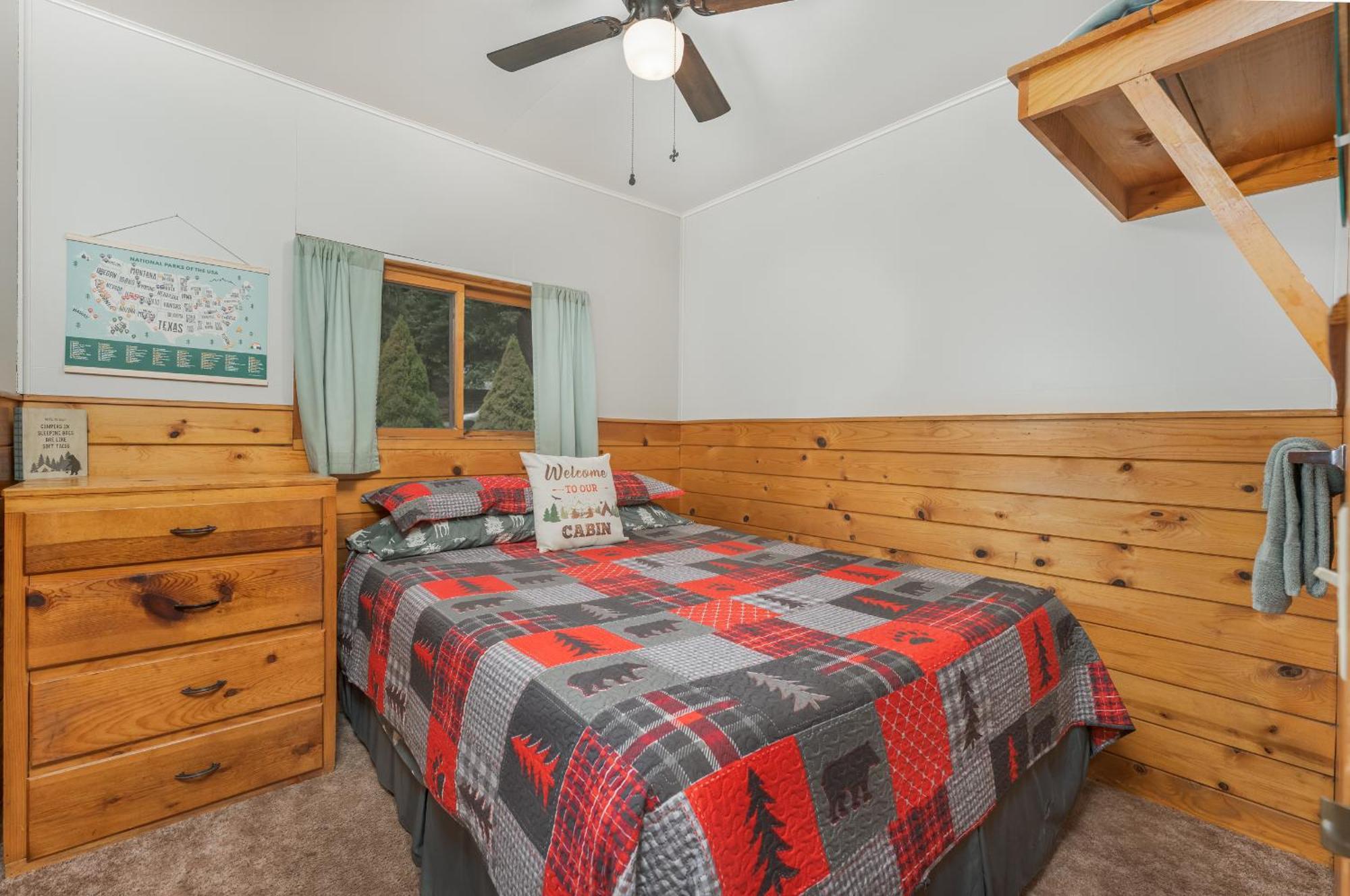 Bear Paw Lodge & Vacation Homes Vallecito Екстериор снимка