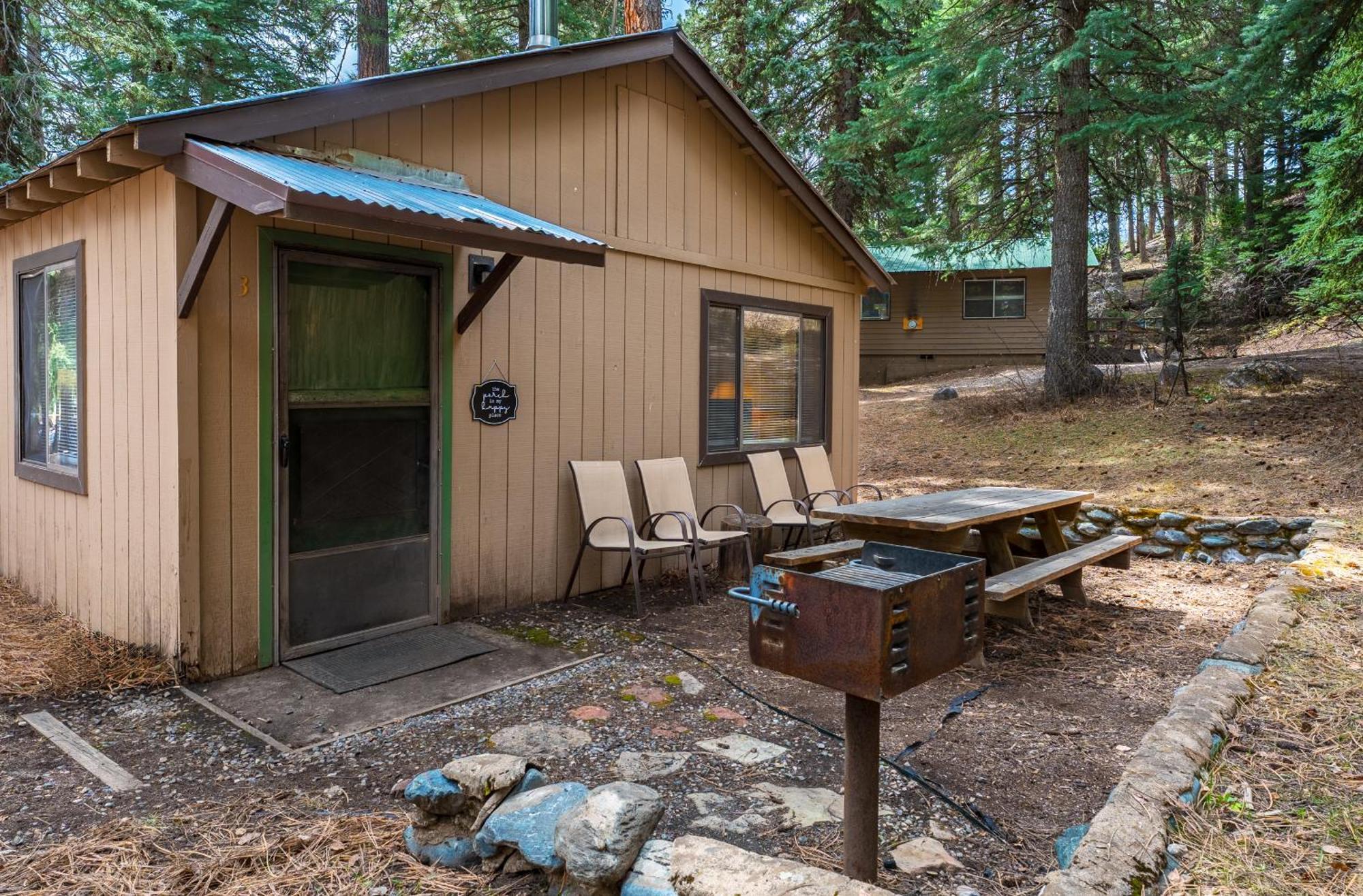 Bear Paw Lodge & Vacation Homes Vallecito Екстериор снимка