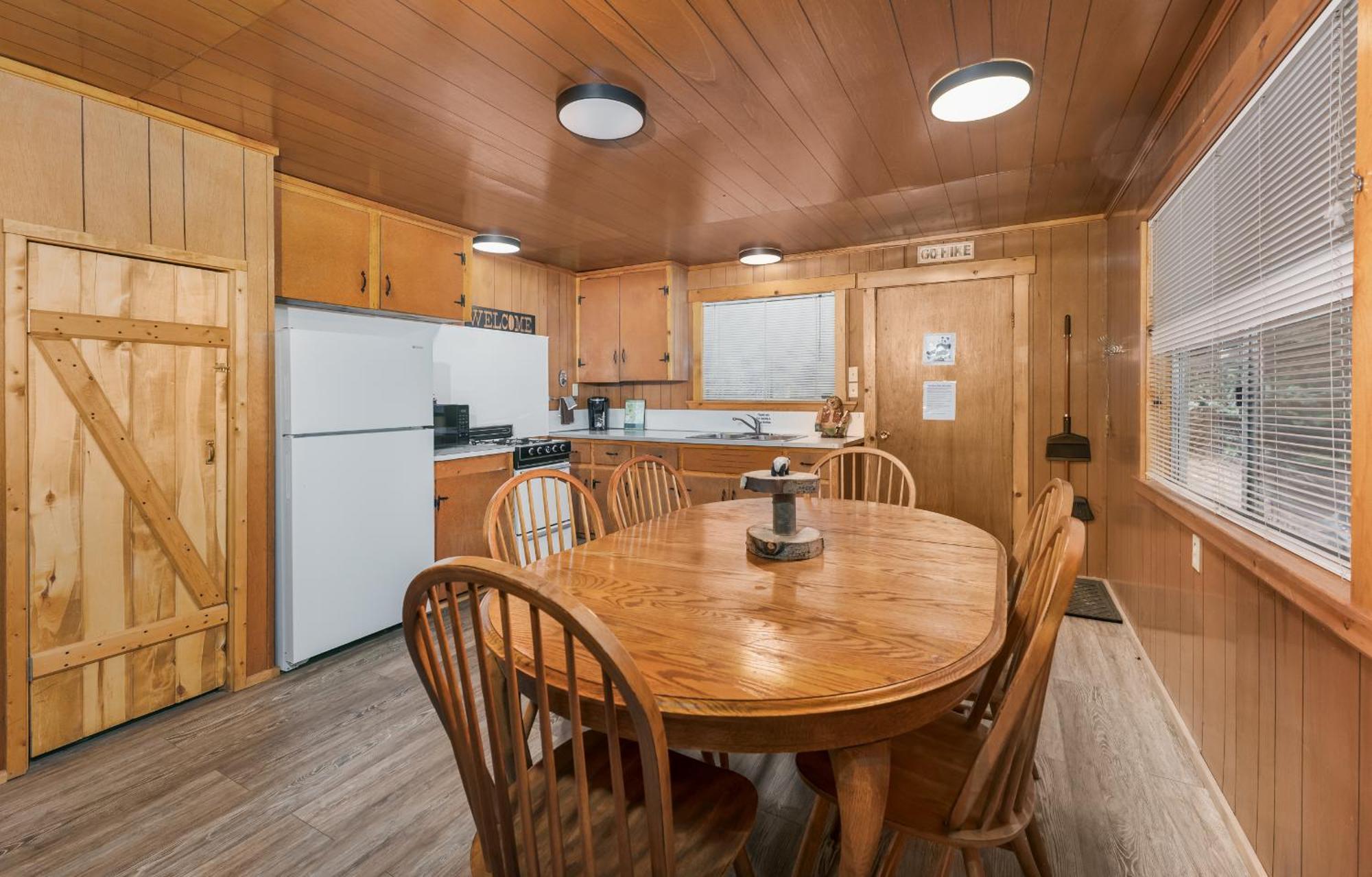 Bear Paw Lodge & Vacation Homes Vallecito Екстериор снимка