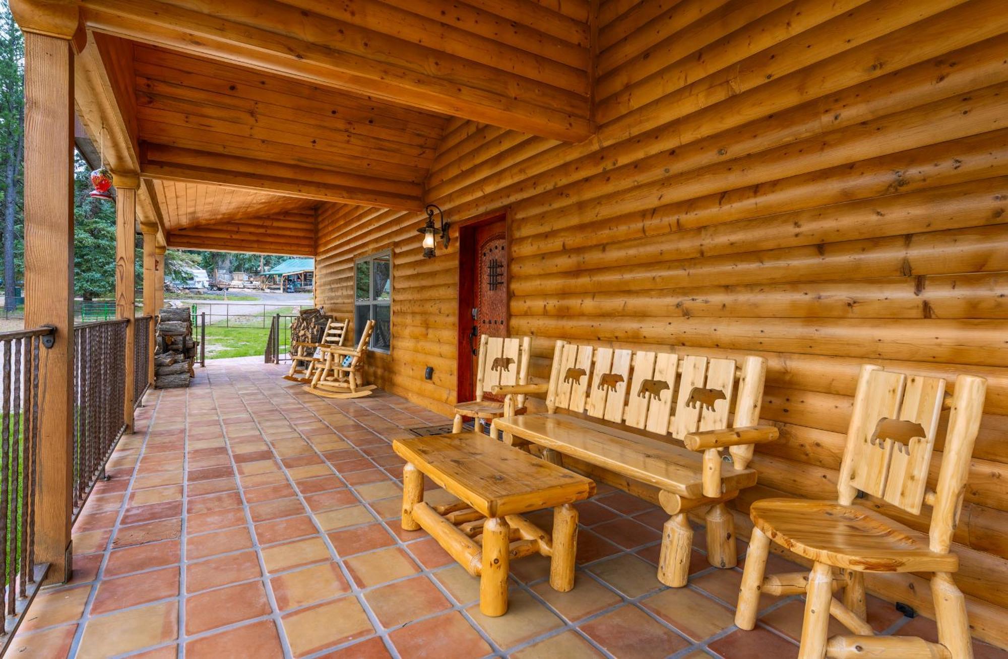 Bear Paw Lodge & Vacation Homes Vallecito Екстериор снимка