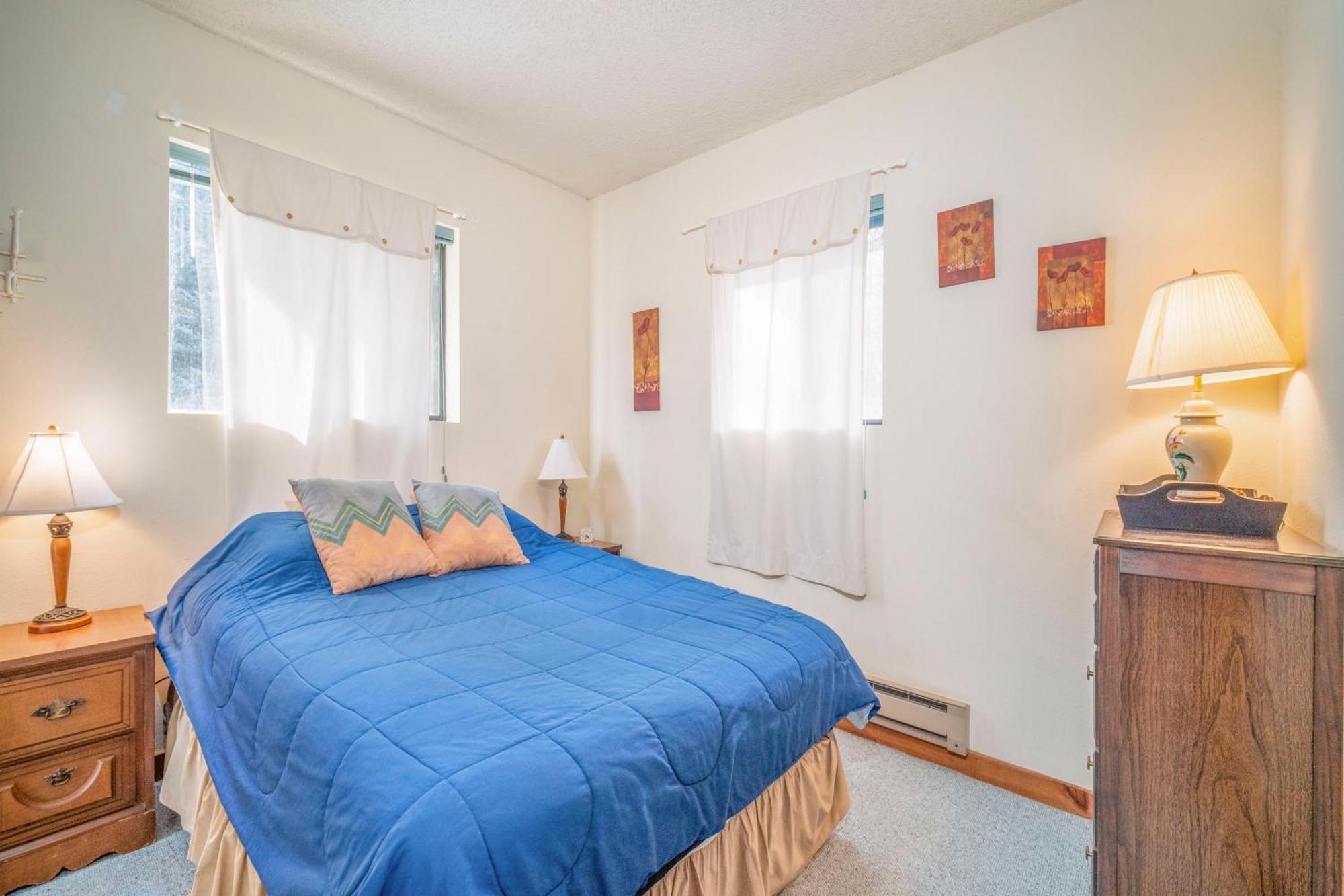 Bear Paw Lodge & Vacation Homes Vallecito Екстериор снимка