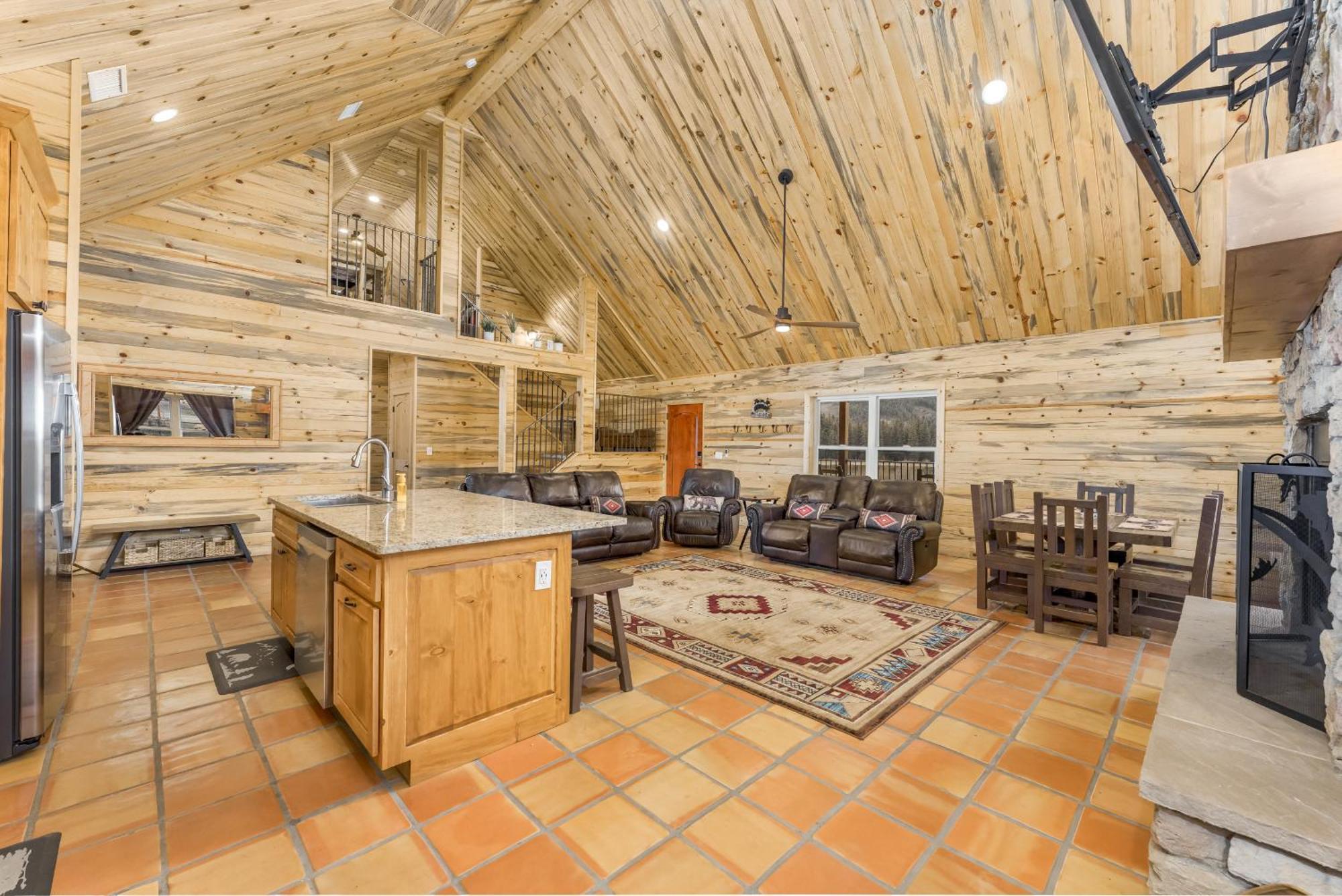 Bear Paw Lodge & Vacation Homes Vallecito Екстериор снимка