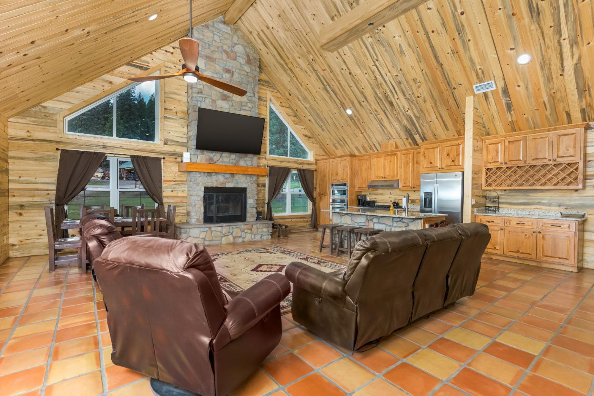 Bear Paw Lodge & Vacation Homes Vallecito Екстериор снимка